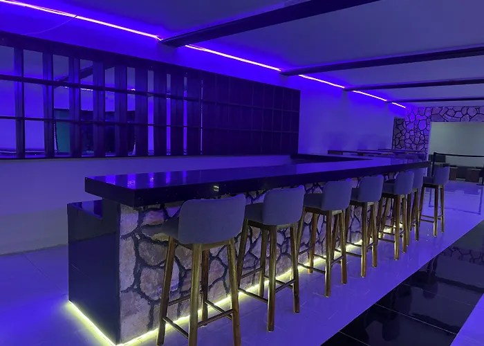 Hotel Tesoro Beach